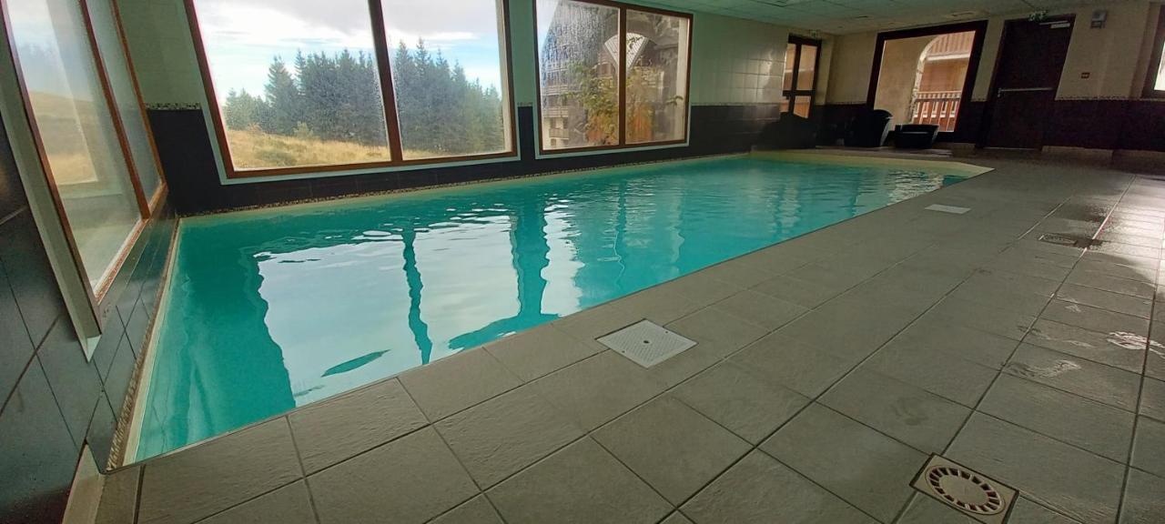 Superbesse Appartement 4-6 Pers. 2 Ch. Dans Residence 3 Etoile Avec Piscine Exterior photo